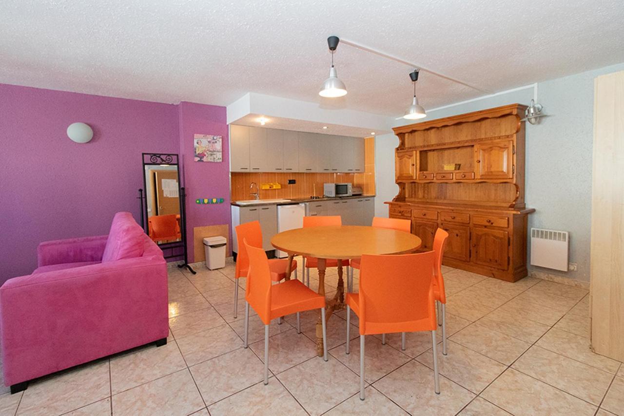 Apartaments Turistics Manzano Pas De La Casa Esterno foto