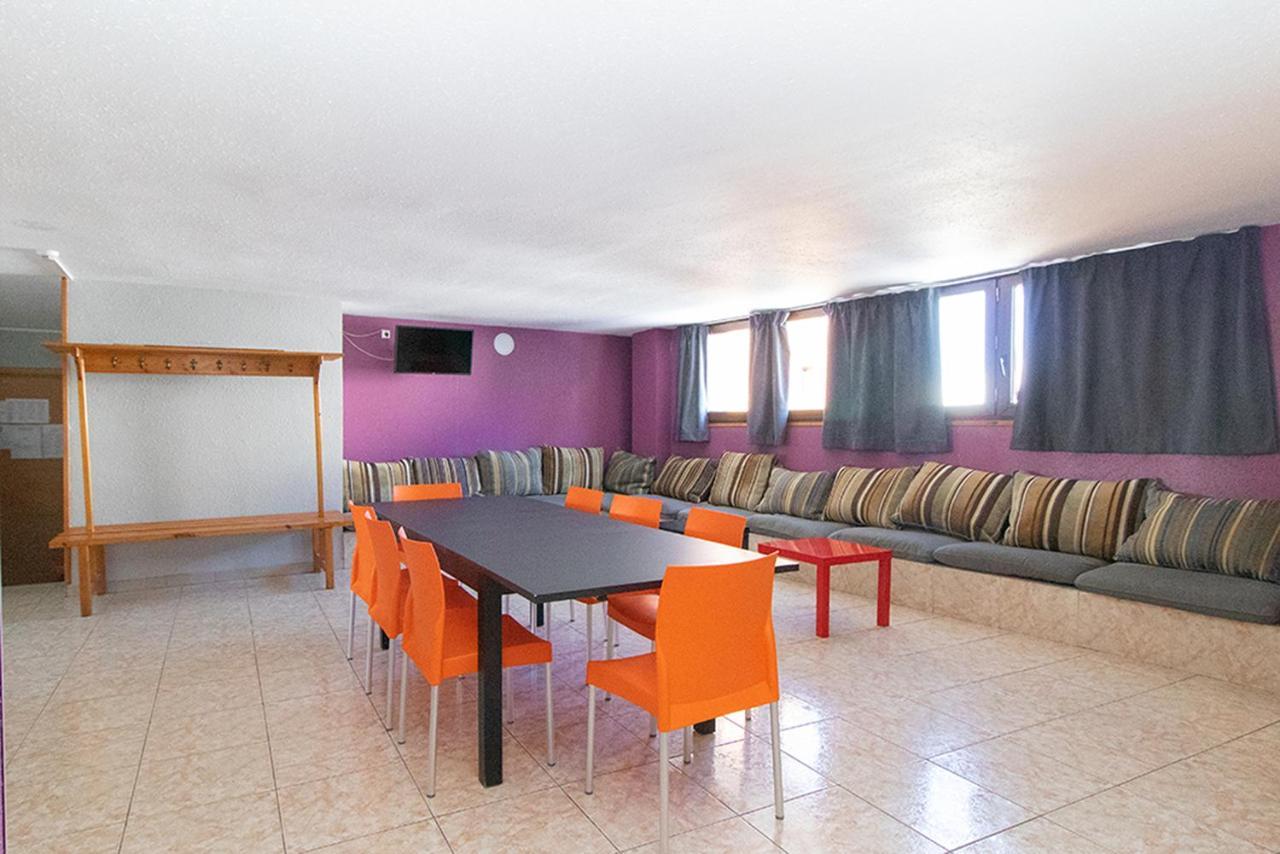 Apartaments Turistics Manzano Pas De La Casa Esterno foto