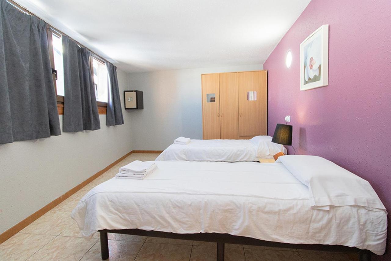 Apartaments Turistics Manzano Pas De La Casa Esterno foto