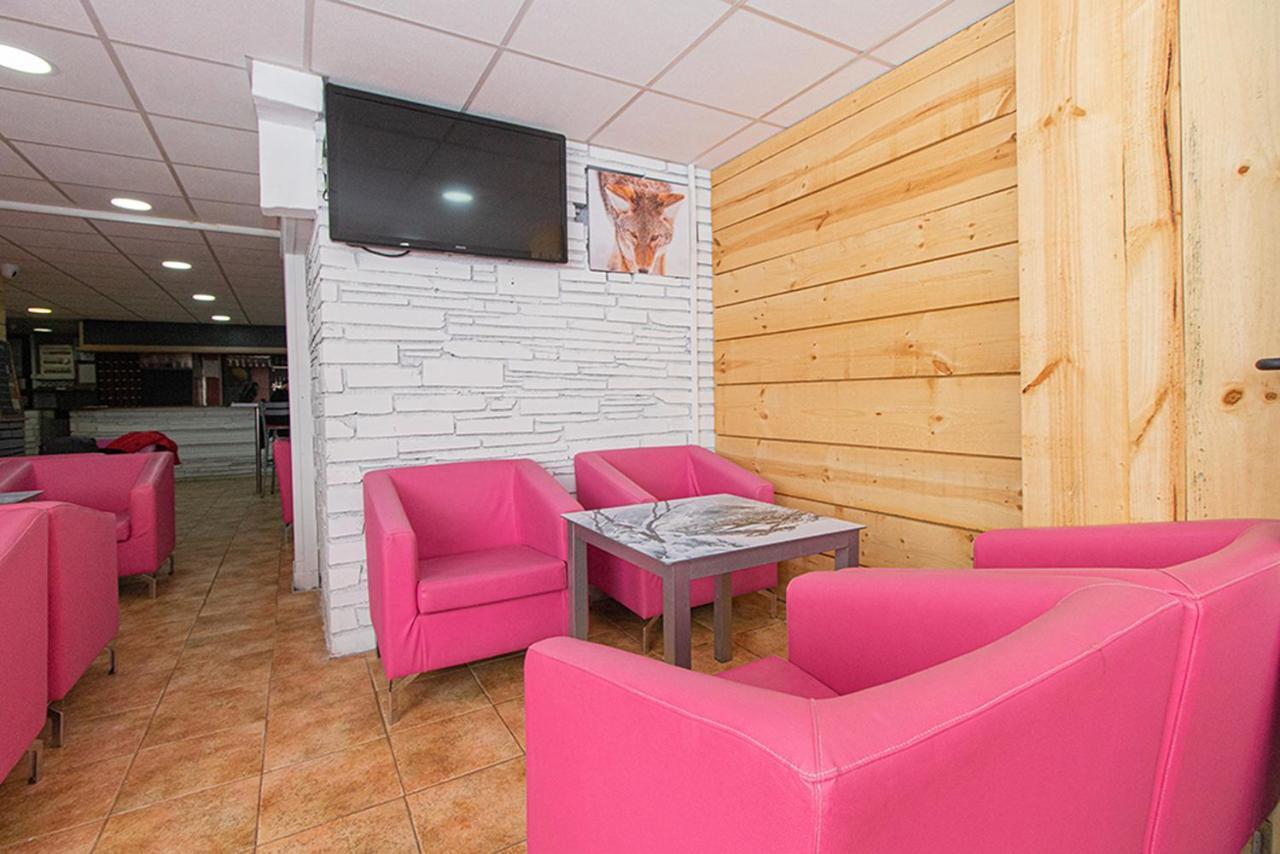 Apartaments Turistics Manzano Pas De La Casa Esterno foto