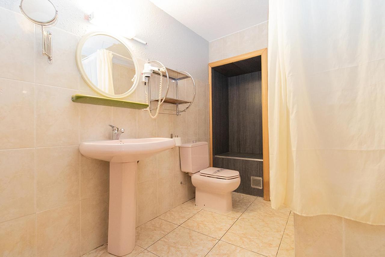 Apartaments Turistics Manzano Pas De La Casa Esterno foto