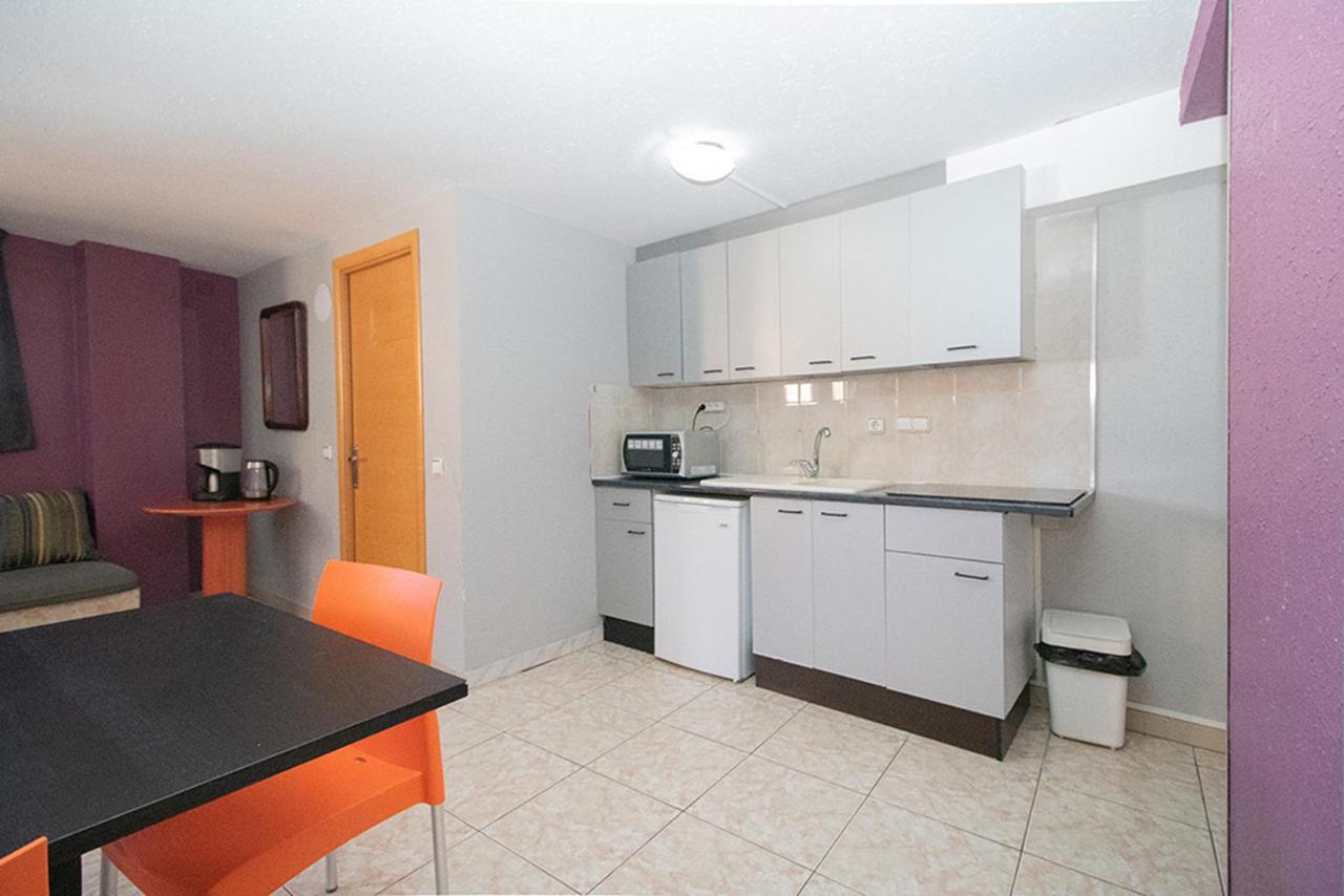 Apartaments Turistics Manzano Pas De La Casa Esterno foto