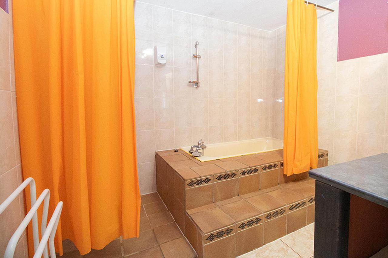 Apartaments Turistics Manzano Pas De La Casa Esterno foto